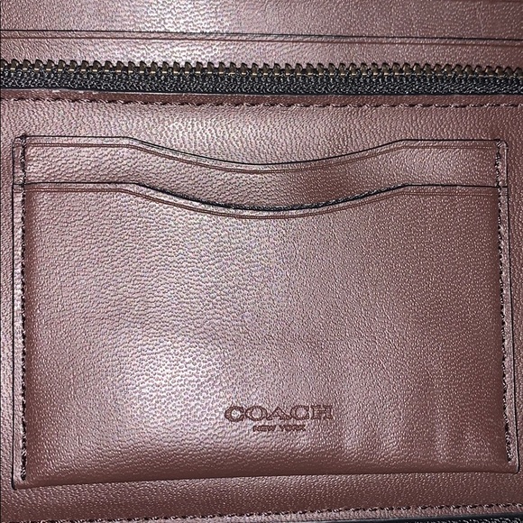Coach Wallet - Picture 8 of 8